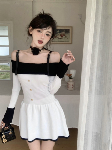 Real shot of one-shoulder long-sleeved knitted suspender dress spring 2024 new style waist A-line skirt small fragrant style