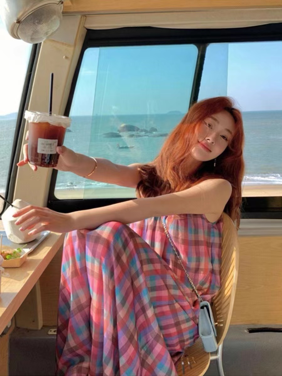 浪漫復古穿搭格子連衣裙女旅遊拍照吊帶長裙海邊度假甜美風沙灘裙