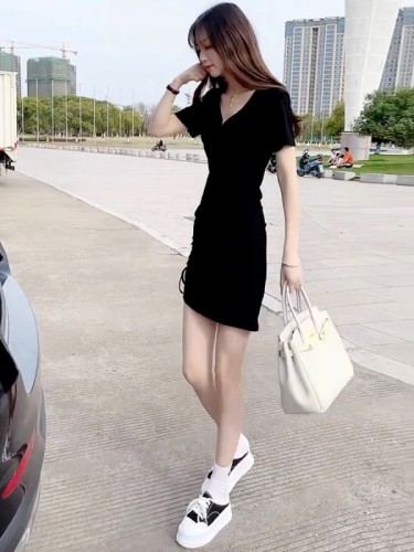 New style women's V-neck slim sexy hip-hugging dress, waist slimming and temperament, small summer short skirt
