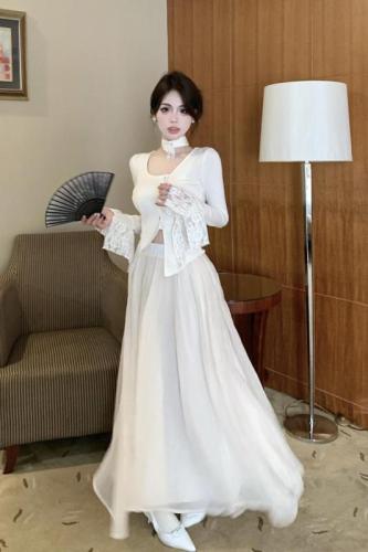Real shot of cool and high-end lace patchwork waist top, high-waist temperament skirt suit, new Chinese style two-piece set