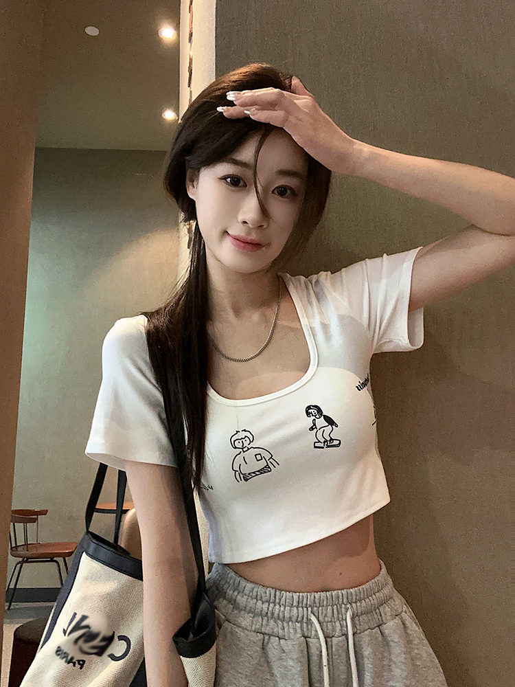 原創~實拍~純欲風大U領顯瘦修身不規則印花短袖T恤