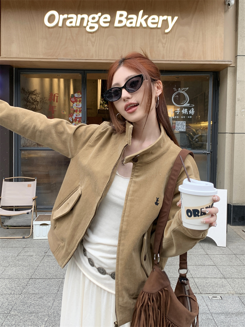 Real shot of khaki retro jacket for women 2024 spring new Korean style stand-up collar corduroy jacket