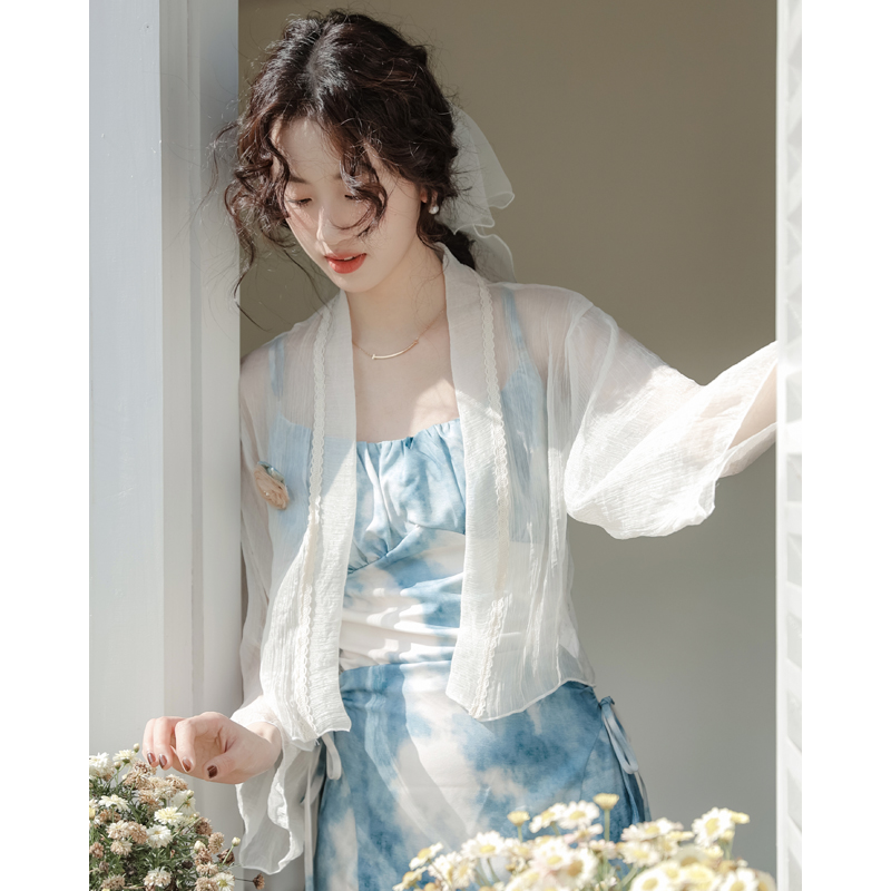 It’s just that the coat is not low. 59 real shots of gentle chiffon cardigan coat, long-sleeved sun protection clothing