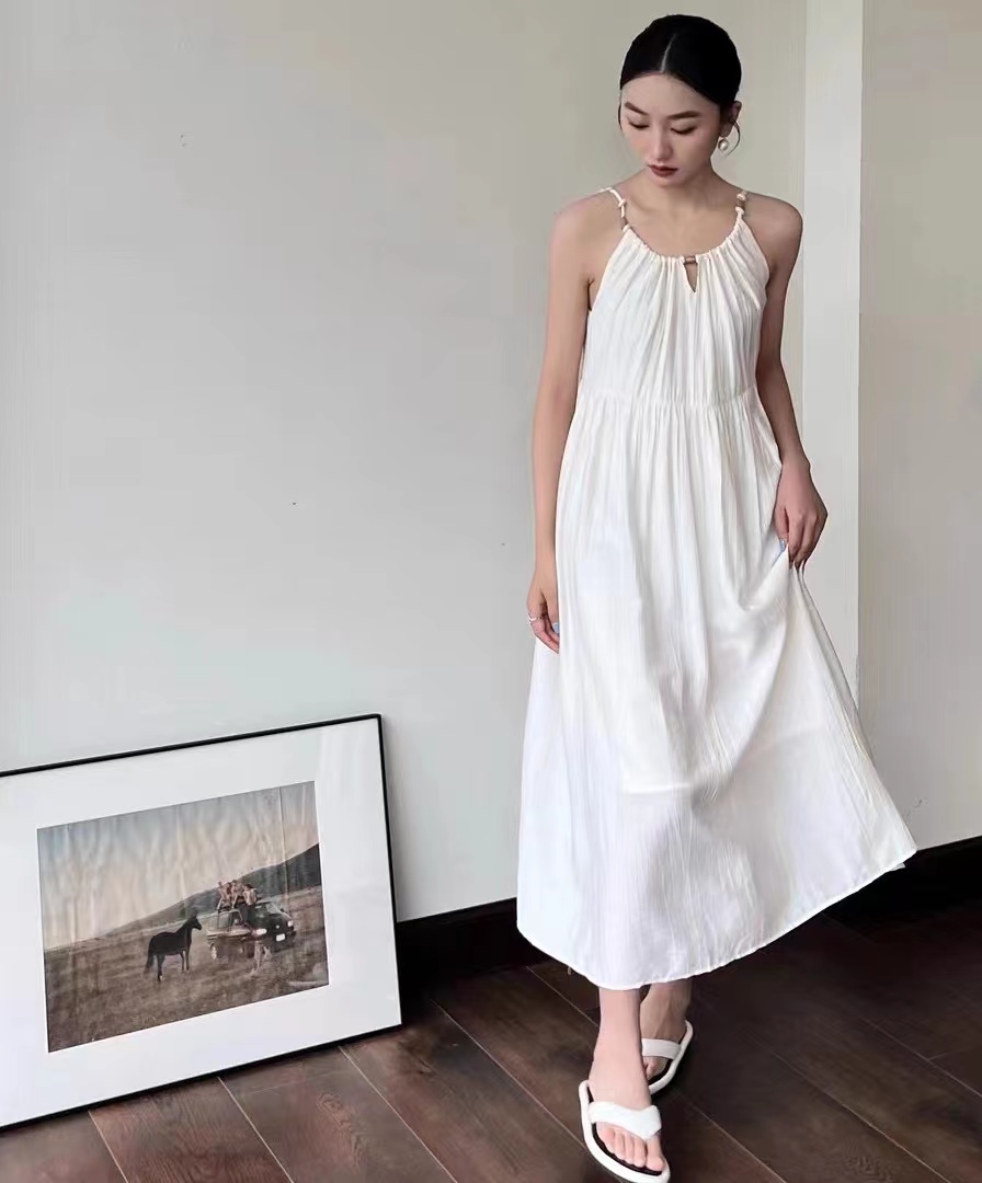 Gentle style halterneck sleeveless suspender dress summer slimming lazy style fluttering skirt