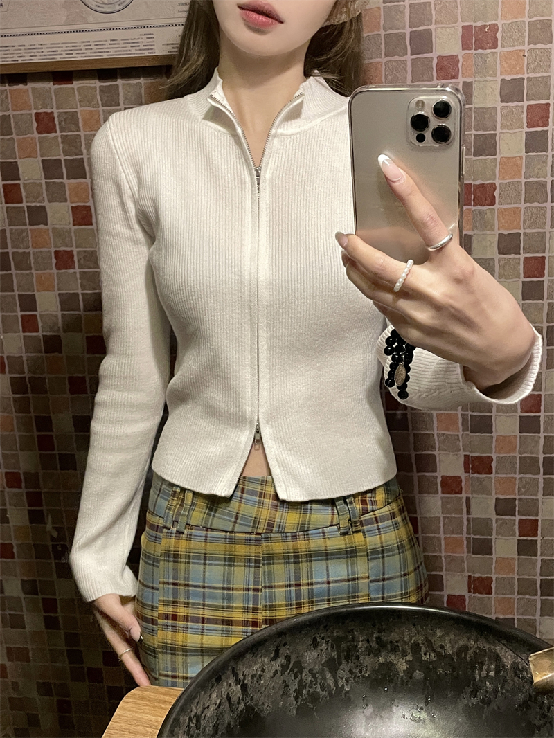 Actual shot ~ Korean style slimming half turtleneck double zipper short sweater top