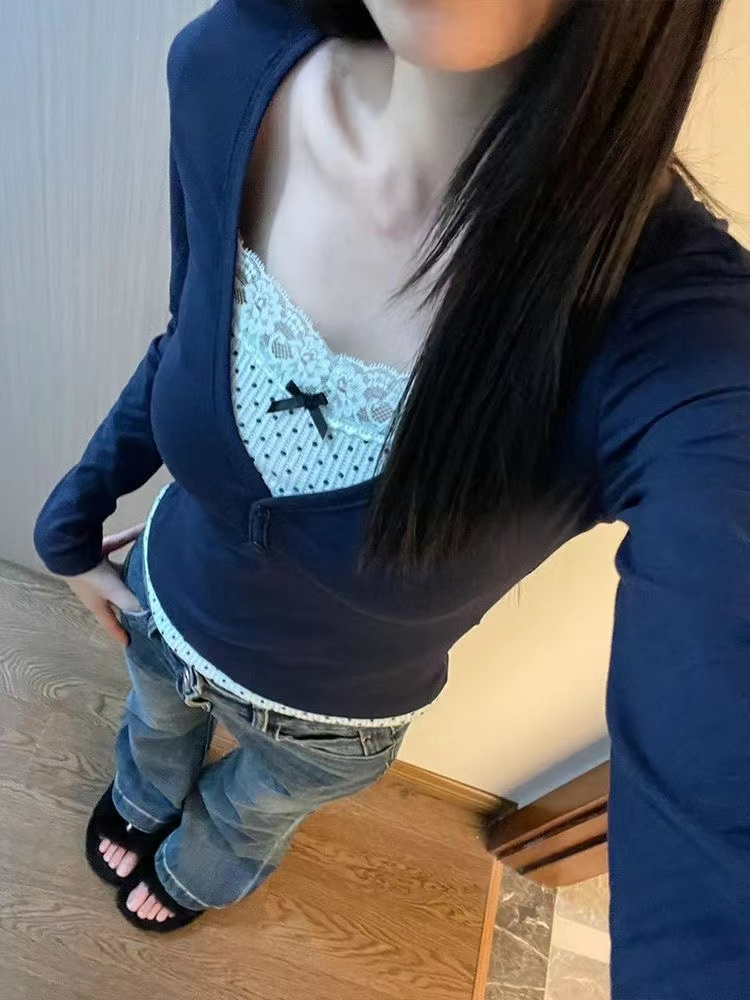 已出貨 辣妹修身波點假兩件上衣女新款V領純欲風顯瘦百搭長袖T恤