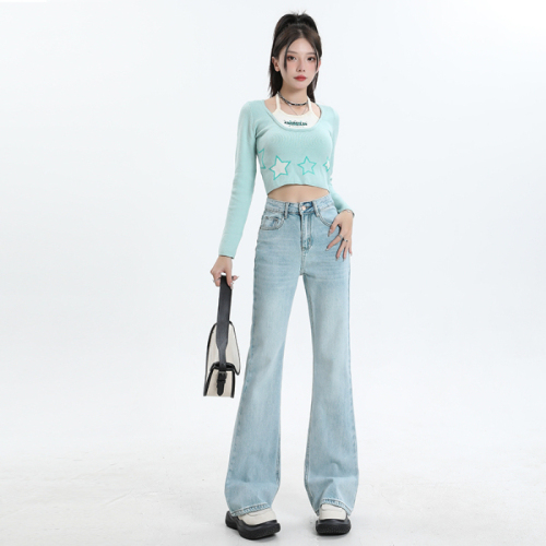 Actual shot of spring and autumn new style non-leg-fitting, non-elastic flared pants, slimming, high-waisted, versatile jeans and trousers with extensions
