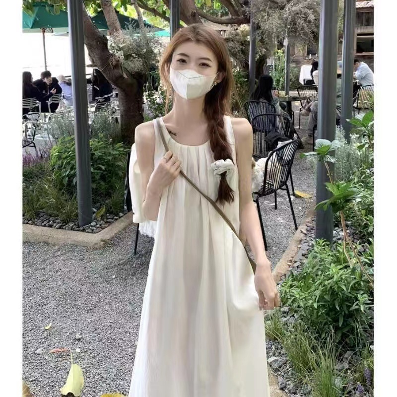 連衣裙子女夏季韓版高級感顯白度假純色無袖中長款收腰顯瘦背心裙