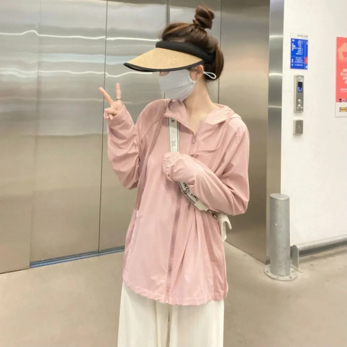 Ice Silk Sun Protection Clothing Women's New Summer Thin Breathable Jacket Anti-UV Sun Protection Clothing Long Sleeves