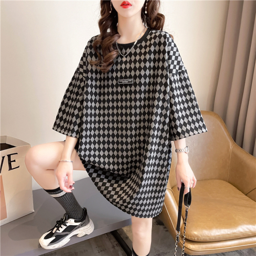 Real shot summer Korean style loose round neck plaid top mid-length large size short-sleeved T-shirt for women