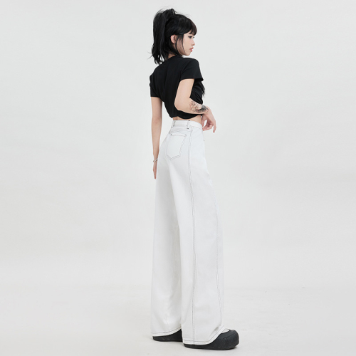 Actual shot of spring loose straight-leg pants, drapey wide-leg pants, white casual simple high-waisted jeans for women