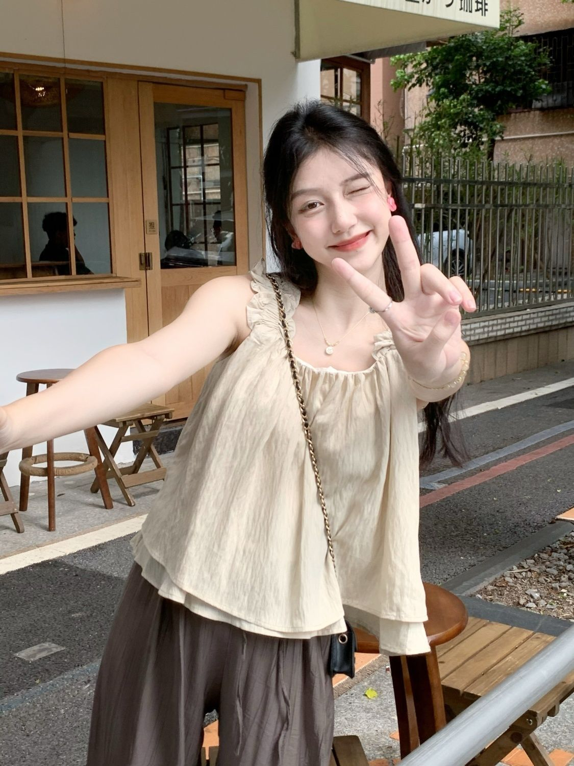 已出貨 新款慵懶風寬鬆吊帶背心女甜美寬鬆外穿無袖百搭短款上衣