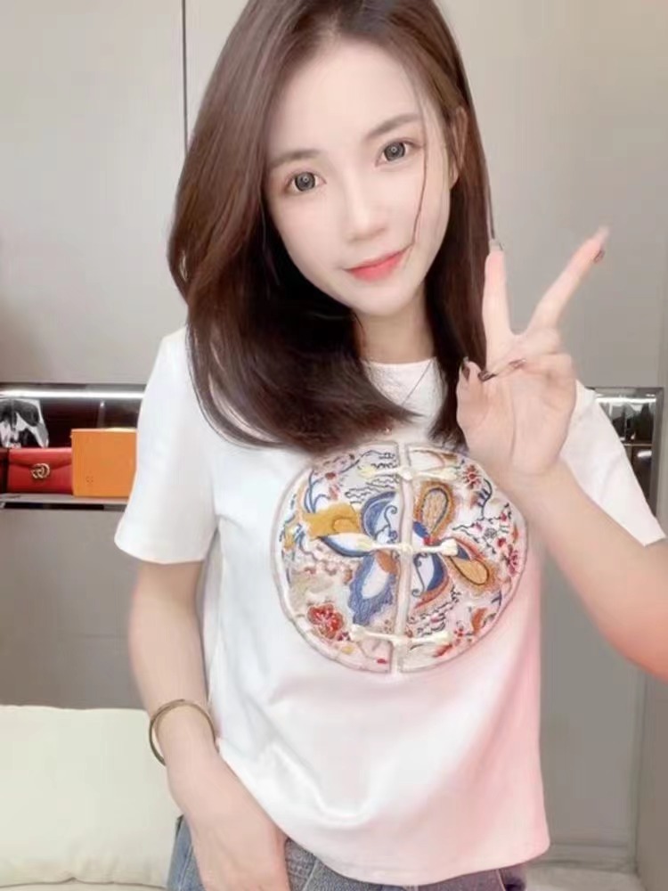 新中式國風刺繡短袖t恤女夏洋氣休閒時尚打底衫顯瘦百搭圓領上衣