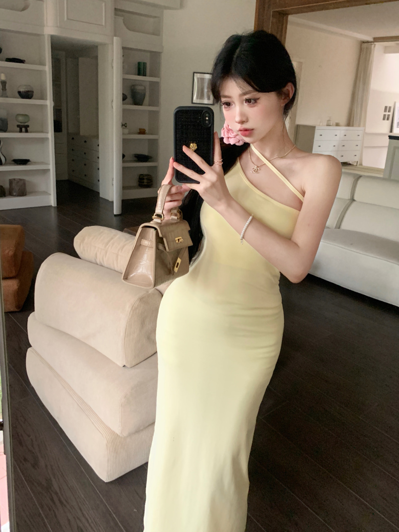 實拍 夏日伴侶 小眾設計感斜單肩連衣裙純欲辣妹顯瘦包臀裙女