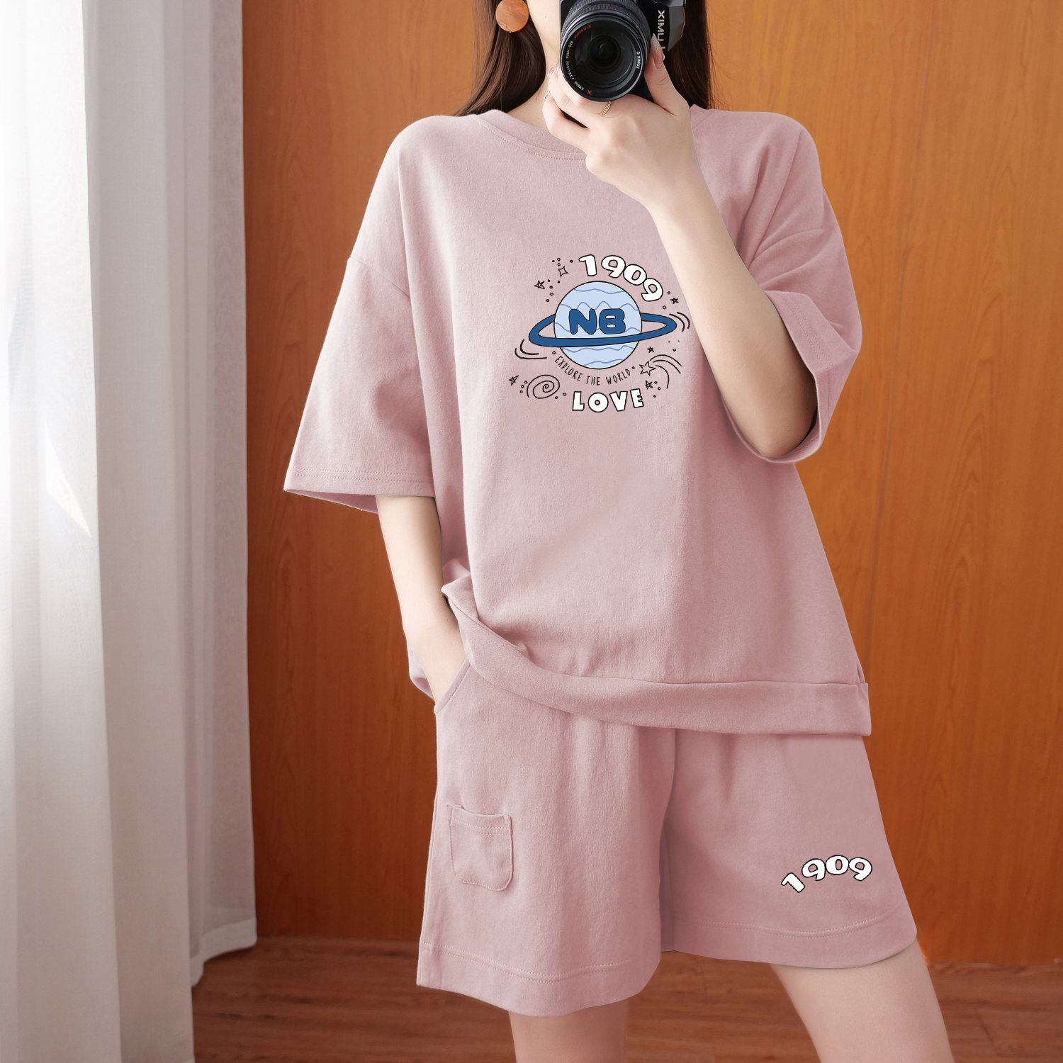 2024 new summer sports style suit for women Korean style loose large size fashionable casual short-sleeved shorts two-piece set trendy