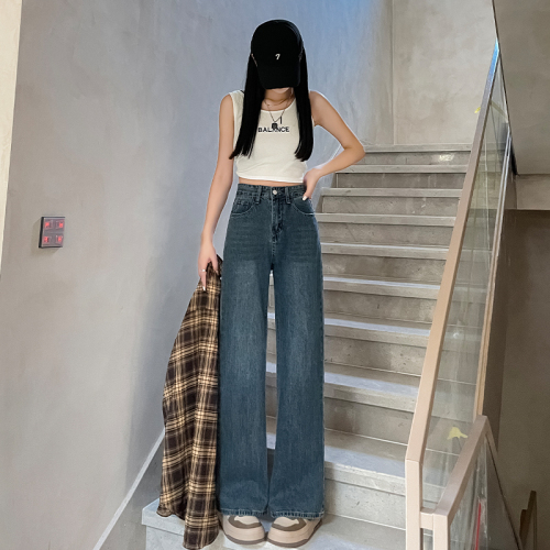 Actual shot of spring and summer high-waisted loose wide-leg micro-flare pants new American straight-leg loose slimming drapey floor-length pants