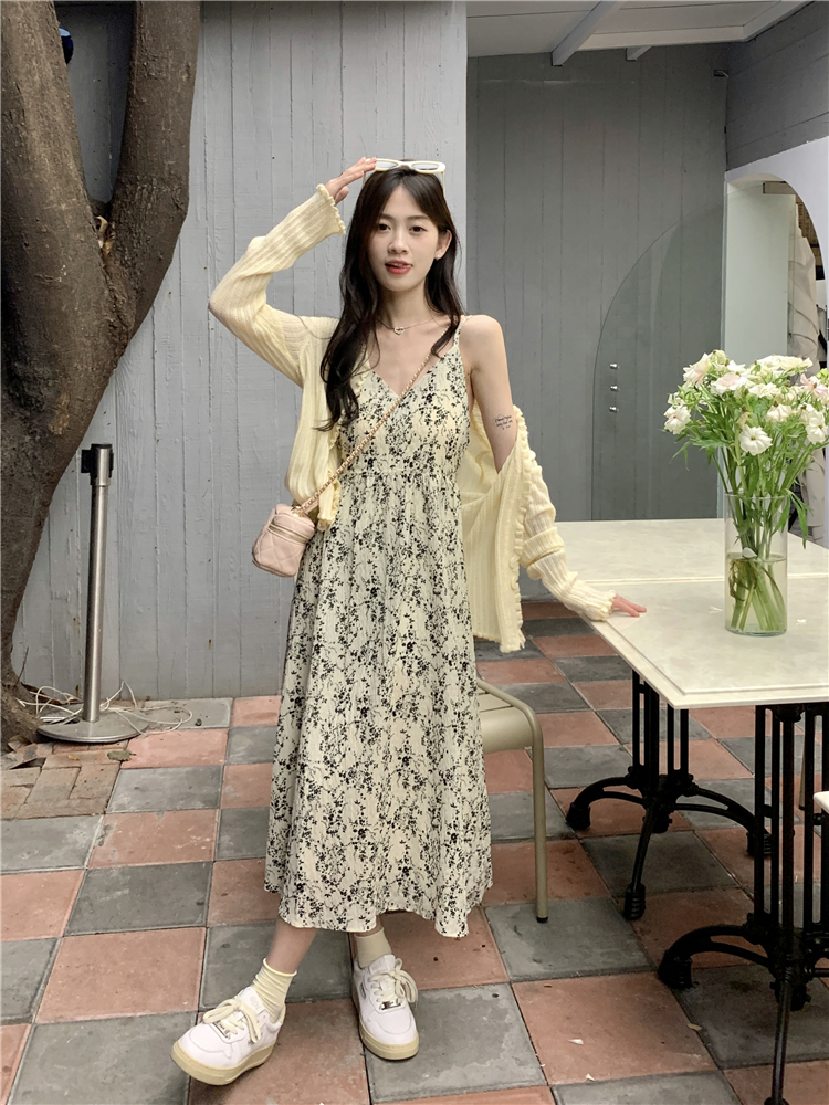 實拍~夏季顯瘦吊帶連衣裙女+百搭顯瘦針織開衫上衣兩件套