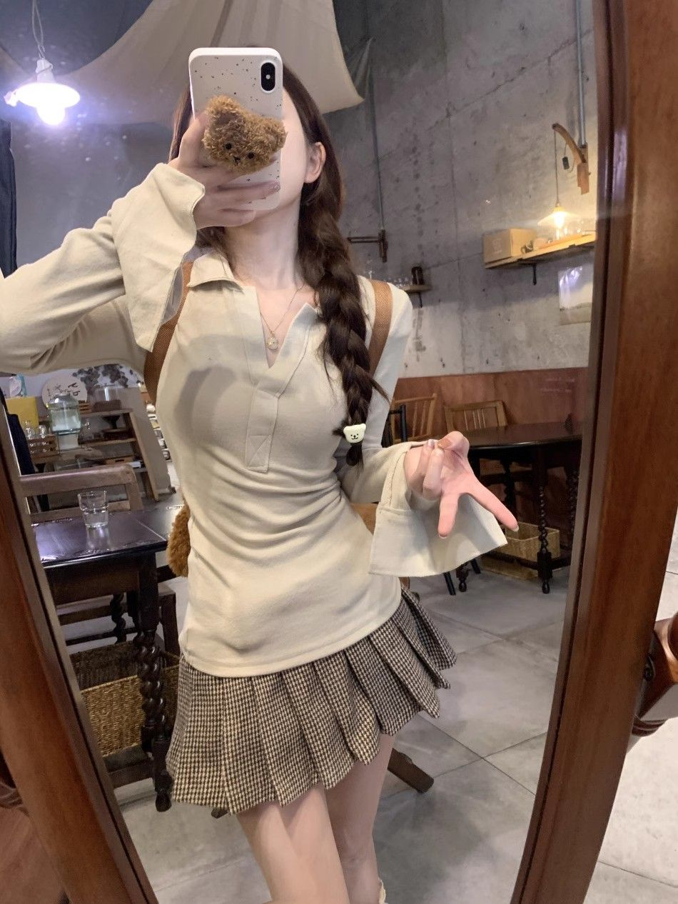 已出貨 甜美純欲翻領長袖T恤女新款修身打底顯瘦短款百搭上衣