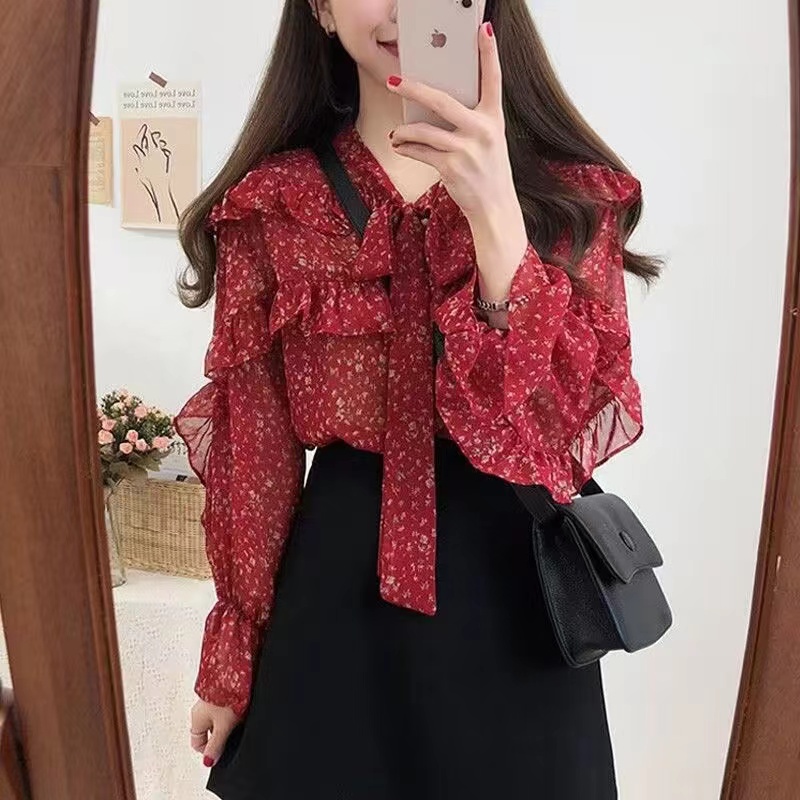很仙的上衣女裝2024新款春秋喇叭袖碎花雪紡衫寬鬆百搭襯衫