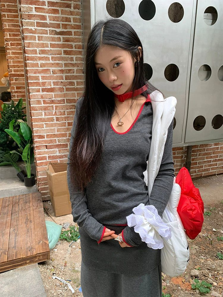 已出貨 美式復古辣妹撞色條紋v領長袖T恤女顯瘦短款上衣