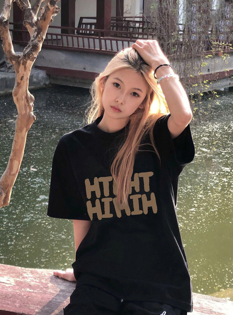 Printed round neck short-sleeved T-shirt for women spring and summer new Hong Kong style loose slimming casual versatile top