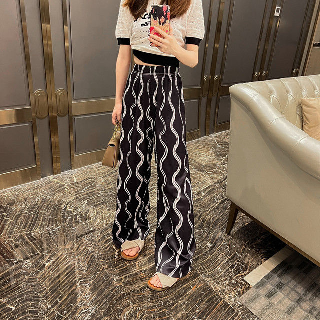 Water ripple pleated wide-leg pants 2024 spring and summer new casual pants for women loose flesh-covering high-waist drape floor-length pants