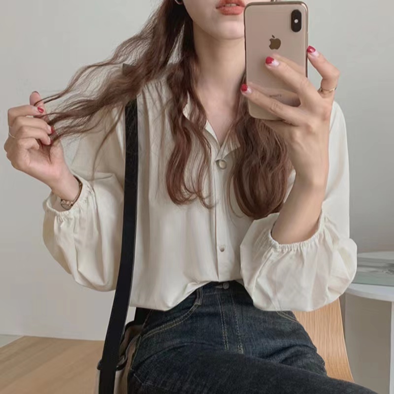春裝年新款女上衣韓版簡約百搭圓領洋氣設計感小眾長袖襯衫