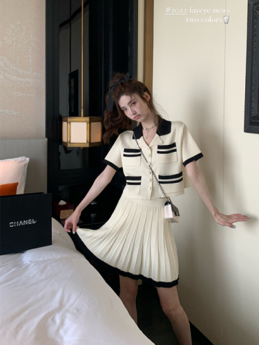 Artist Album ~ Exquisite Xiaoxiang Knitted Short-Sleeved Summer Thin Contrast Color Suit