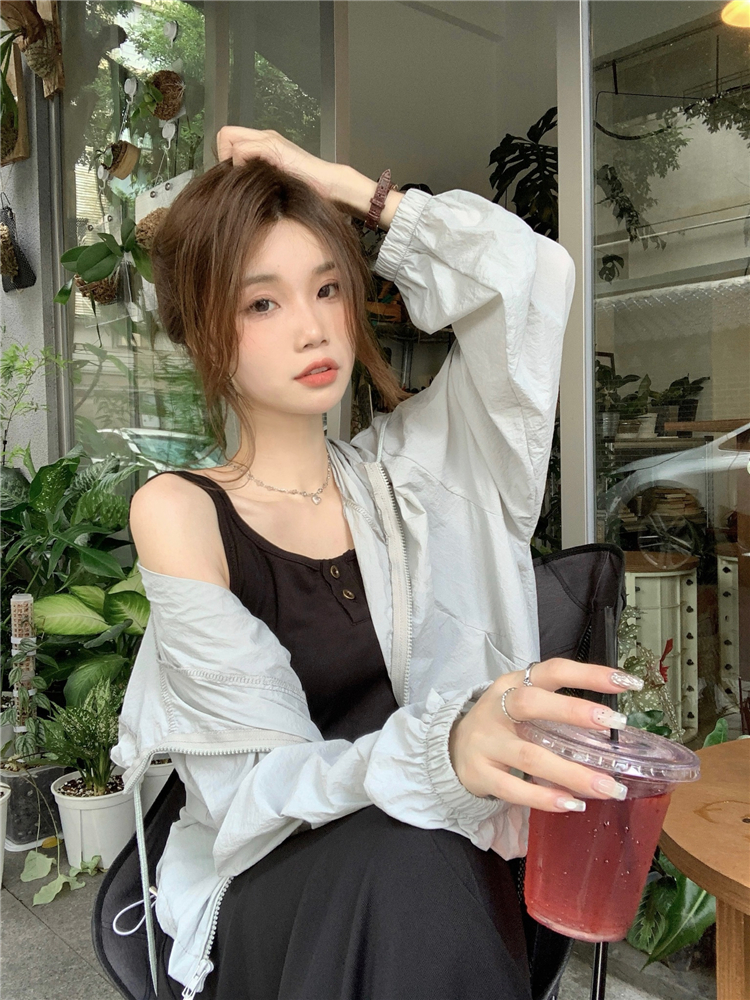Real shot!  Black vest dress for women, slim, versatile, sleeveless dress, sun protection cardigan, short jacket, two-piece set