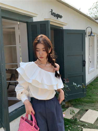 Actual shot French sloping shoulder double layer ruffle top versatile shirt