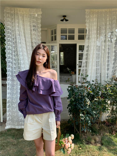 Actual shot French sloping shoulder double layer ruffle top versatile shirt