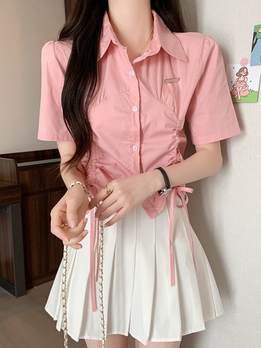 New short-sleeved shirt for women with drawstring design, chic short top + pleated skirt two-piece set