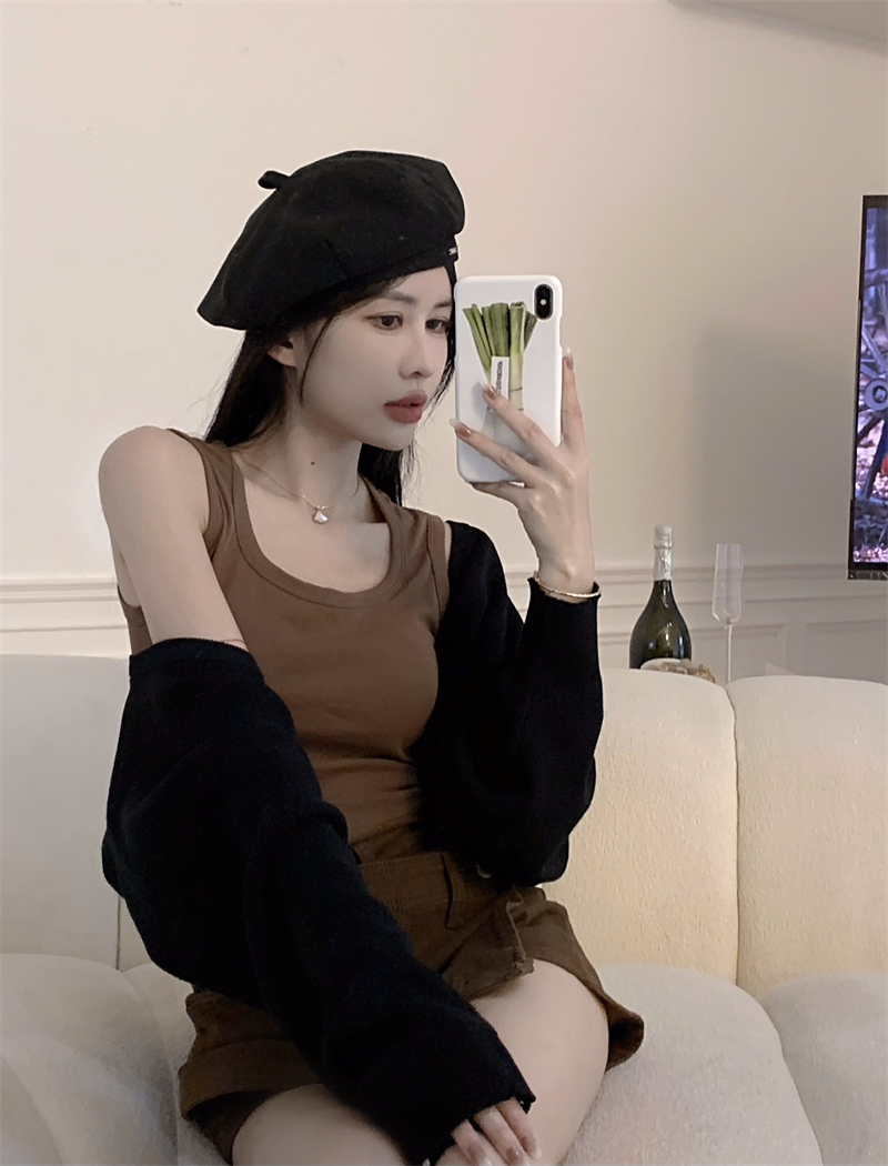 Actual shot~Spring pure cotton hot girl inner vest + bat sleeve knitted cardigan two-piece set