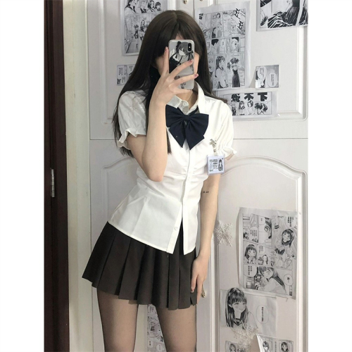 South Korean schoolgirl fresh and sweet college style age-reducing two-piece versatile suit for women with short sleeves and waist