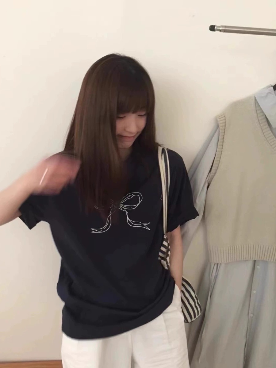 Korean design niche bow printed cotton short-sleeved T-shirt for women summer loose slimming T-shirt top...