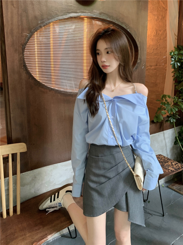 Real shot!  Careful off-the-shoulder slim shirt top for petite women with design skirt two-piece set