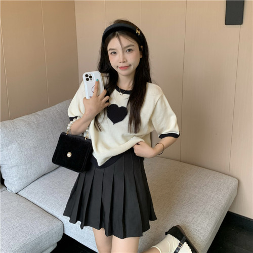 Small salt style outfit for women summer new college style sweet love T-shirt pleated short skirt two-piece set