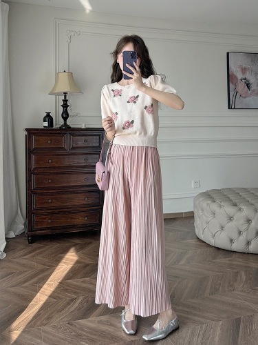 Xiaoxiangfeng suit, high-end women's summer new fashion age-reducing casual wide-leg pants two-piece set