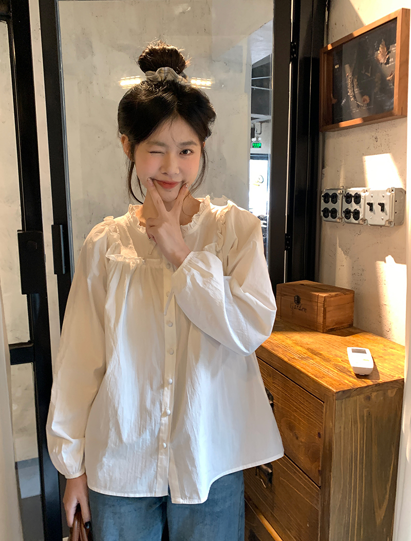 Real shot of lace strap button-down shirt 2024 spring new Korean style long-sleeved age-reducing top