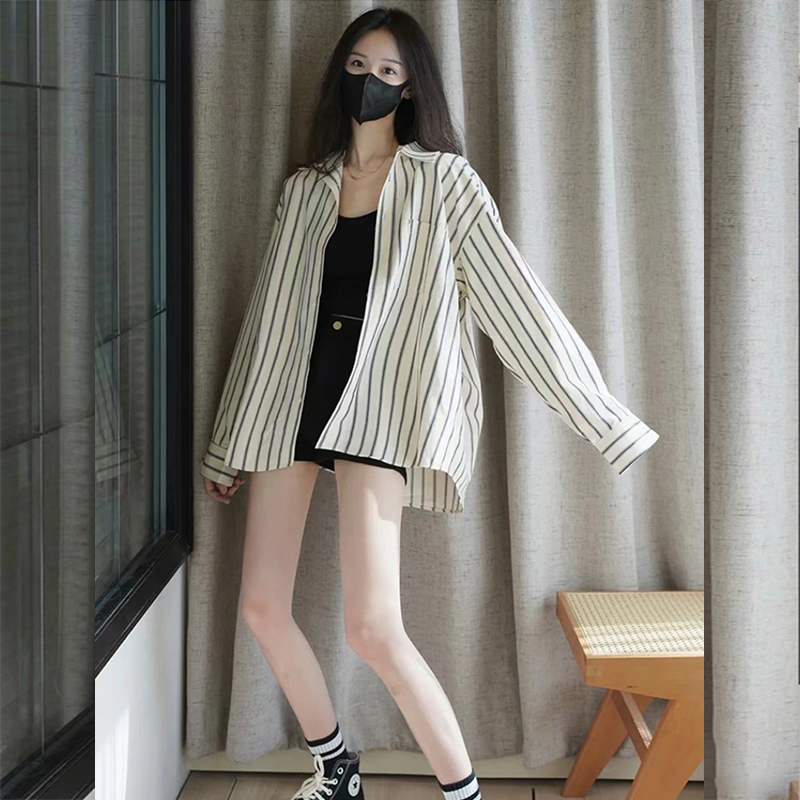 Striped long-sleeved shirt for women early spring new Hong Kong style slimming and unique niche design outer top