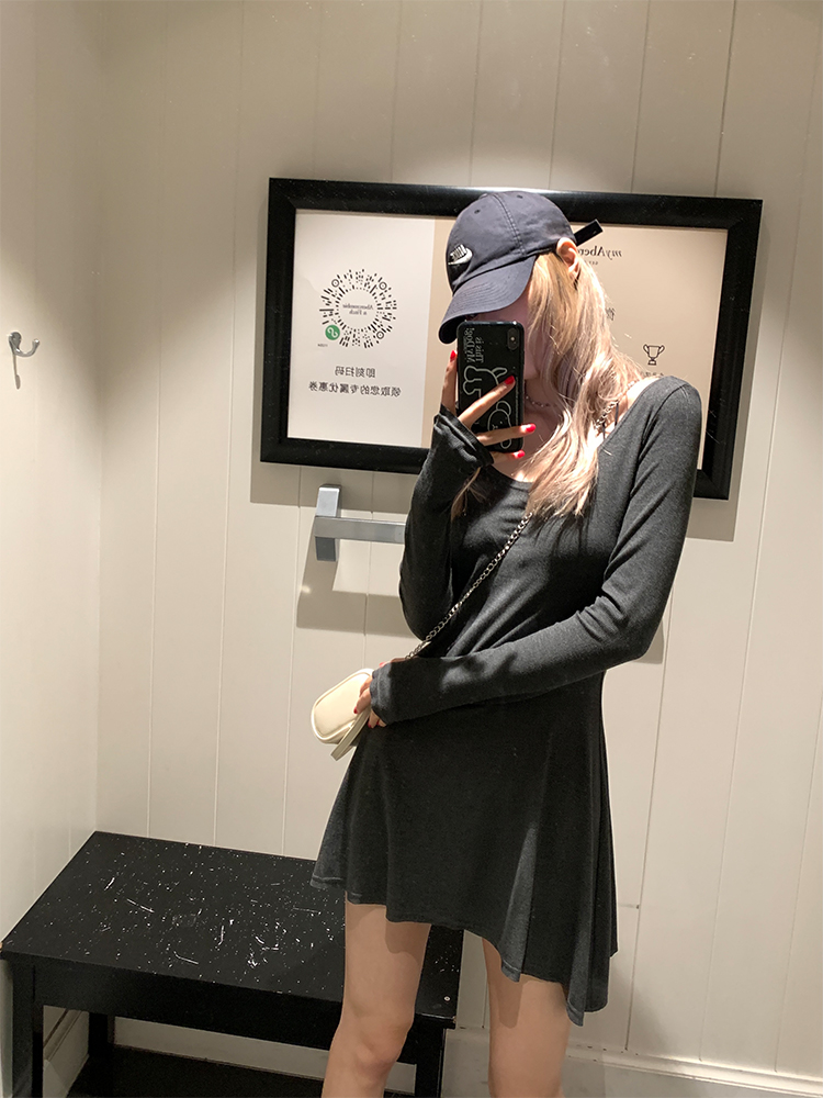 朴夏Pursummer 芭蕾美學U領長袖套指不規則針織連衣裙