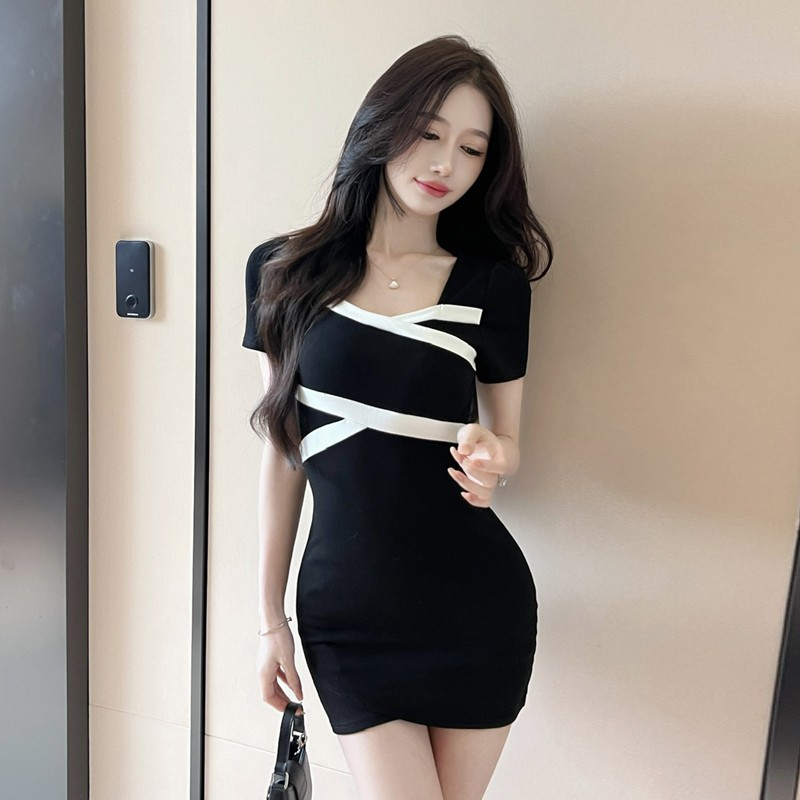 小個子純欲風性感顯身材炸街復古小眾法式減齡甜辣妹包臀連衣裙女