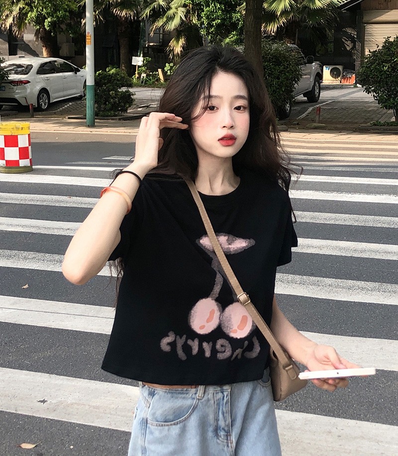 短袖t恤女新款寬鬆甜妹裝夏季正肩短款半袖設計感上衣