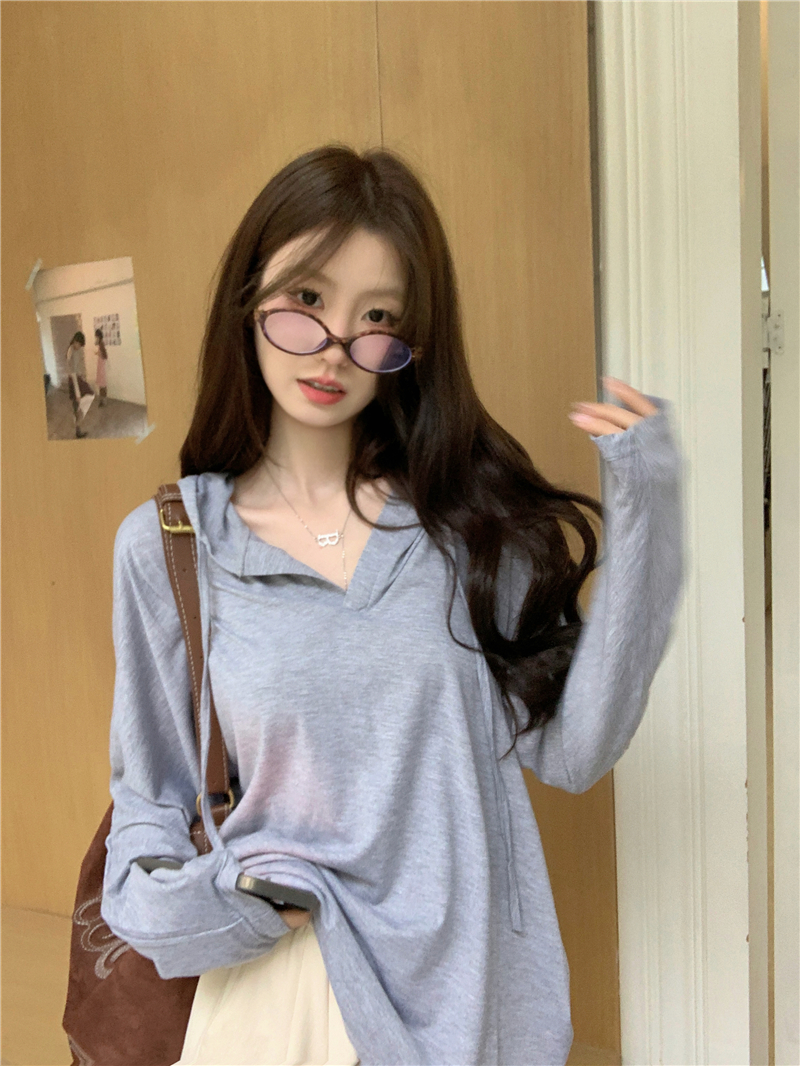 Real shot of high-quality pure cotton, lightweight, breathable, versatile, slimming gray hooded sun protection top T-shirt