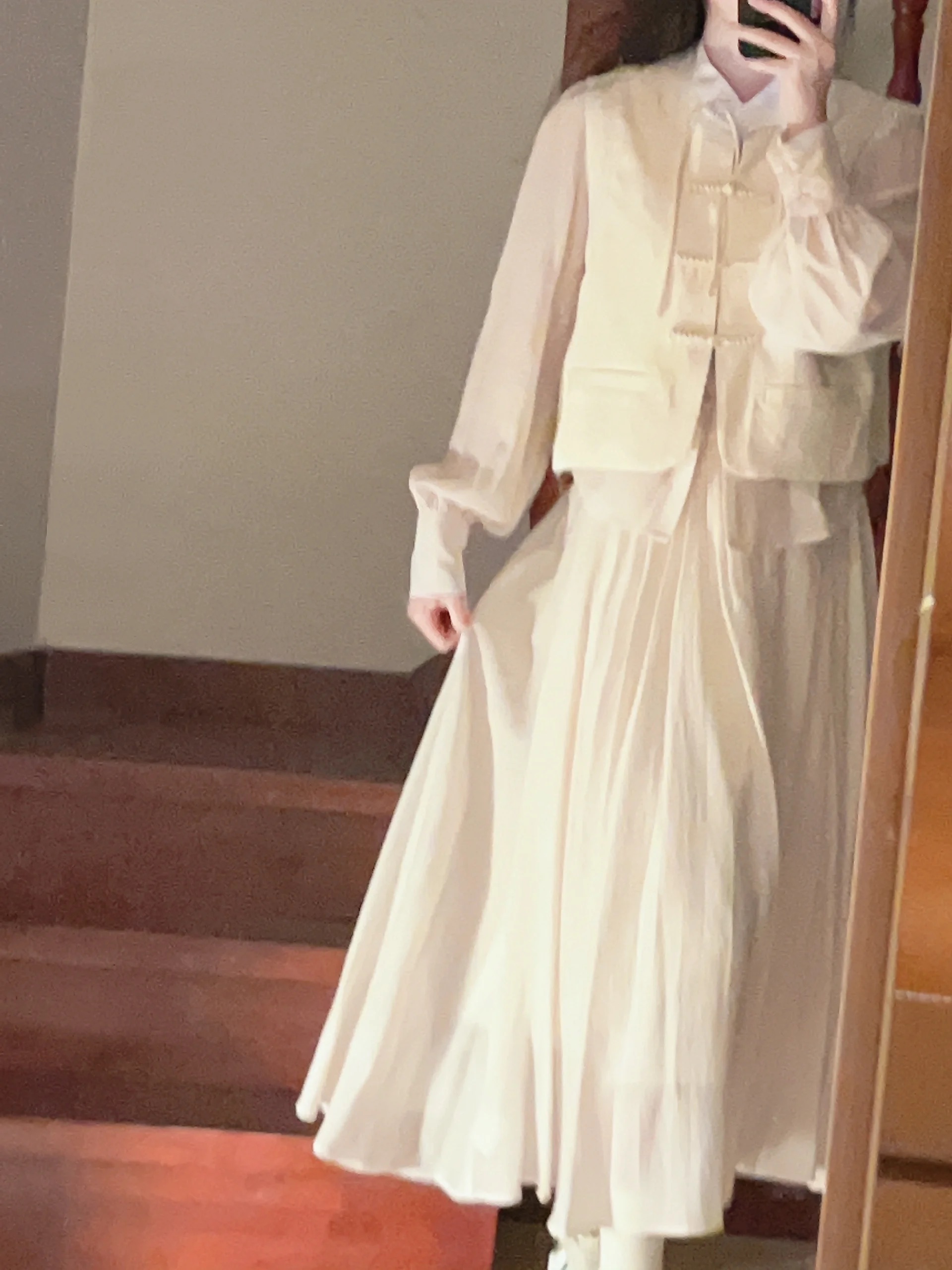 2024春季設計感新中式盤扣套裝新款高級國風茶服上衣長裙兩件套