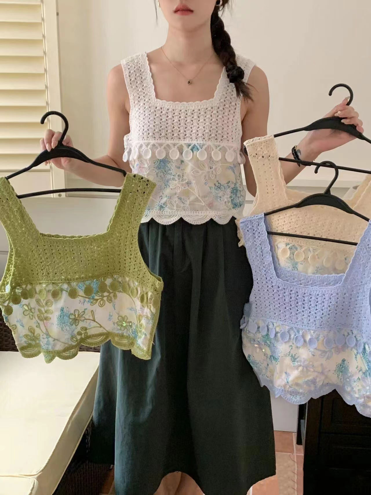 法式甜辣小背心女夏外穿波西米亞度假風無袖上衣鏤空鈎花針織吊帶