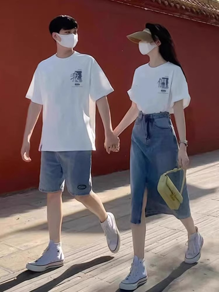 網紅夏季T恤高級感潮牌法式情侶裝2024新款特別的短袖衣服很仙的