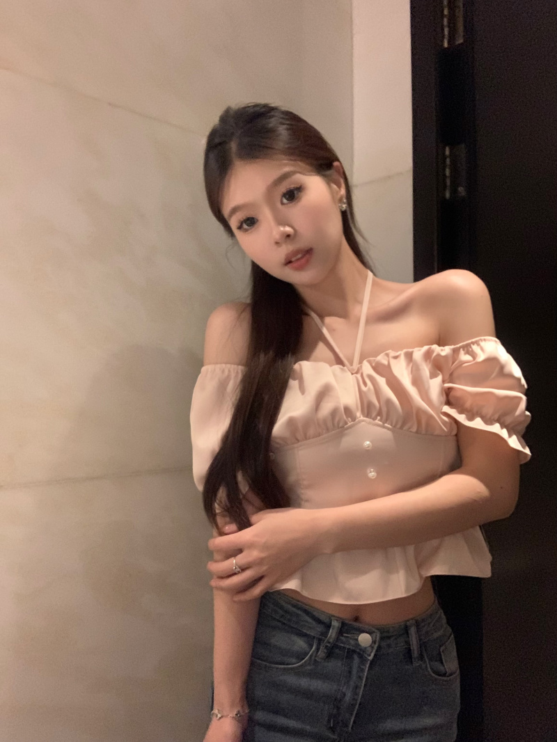實拍 小眾設計感襯衫女短袖法式漂亮小衫方領收腰上衣