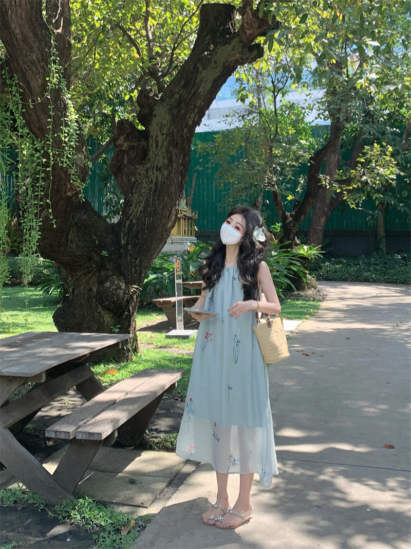 實拍#法式復古高級感吊帶連衣裙女夏溫柔顯瘦無袖碎花長裙女
