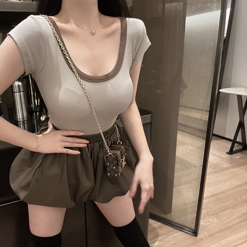 純欲風撞色設計感U型領短袖T恤女夏季修身顯瘦辣妹百搭正肩上衣潮